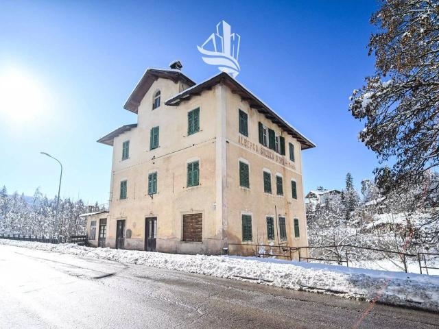Casa indipendente in vendita a Ruffrè Mendola