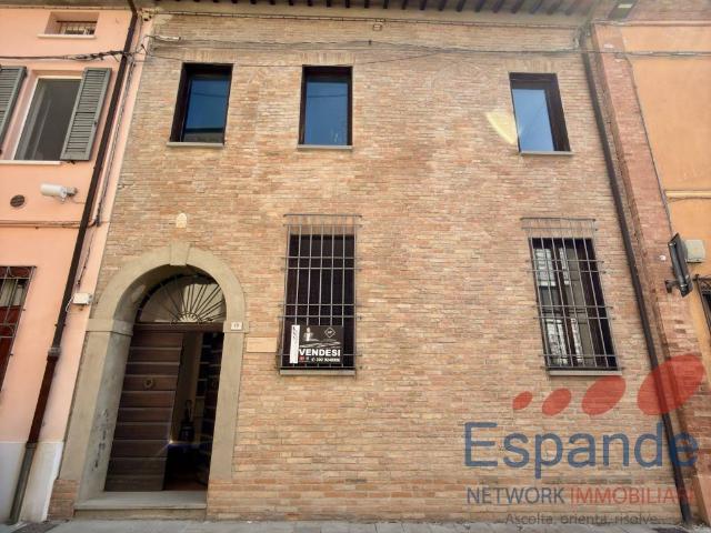 Casa indipendente in vendita a Russi