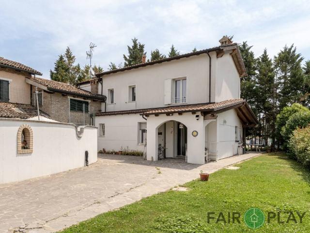 Casa indipendente in vendita a Russi RA