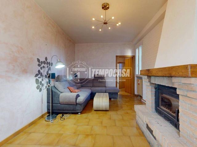 Casa indipendente in vendita a Toano RE