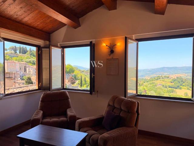 Casa indipendente in vendita a Todi PG
