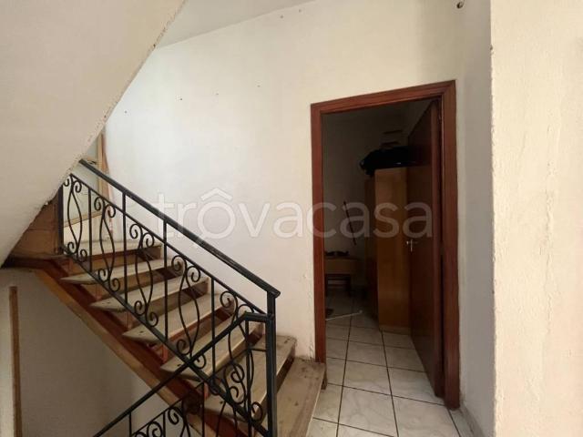 Casa indipendente in vendita a Tonara via XX settembre, 89
