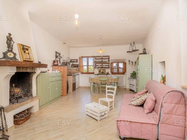 Casa indipendente in vendita a Torgiano PG