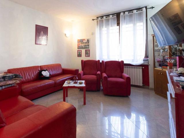 Casa indipendente in vendita a Torino TO