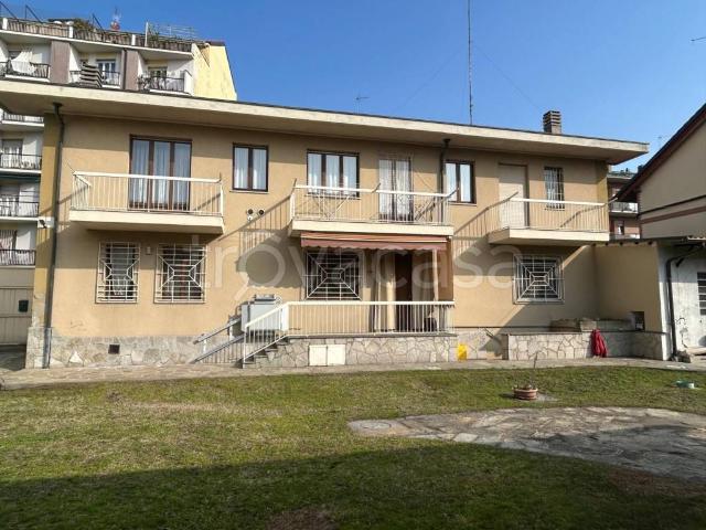 Casa indipendente in vendita a Torino via Gubbio, 101, Madonna di Campagna