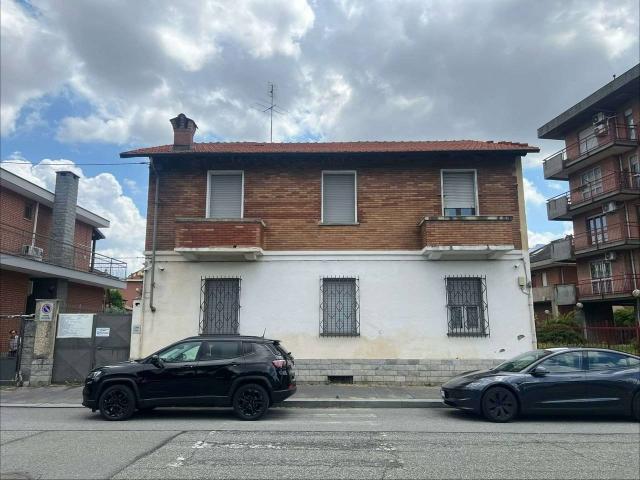 Casa indipendente in vendita a Torino