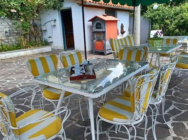 Casa indipendente in vendita a Torre Cajetani