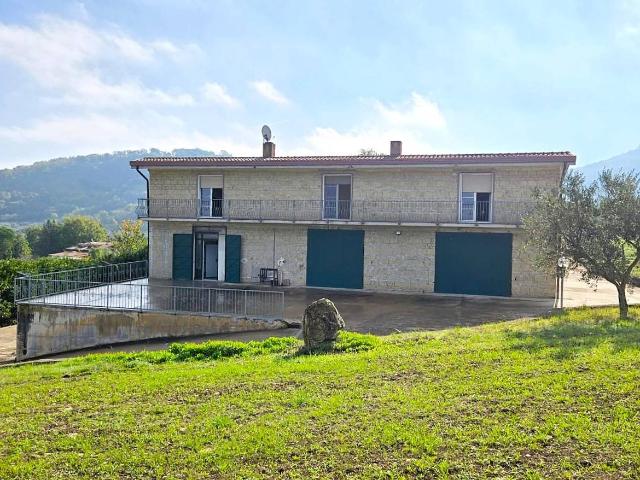 Casa Indipendente in vendita a Torre Le Nocelle