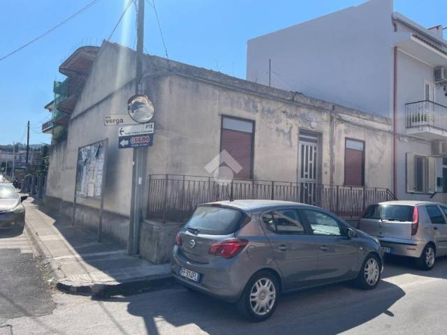 Casa indipendente in vendita a Torregrotta via XXI Ottobre