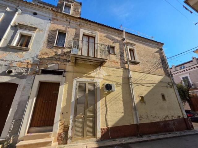 Casa indipendente in vendita a Torremaggiore FG