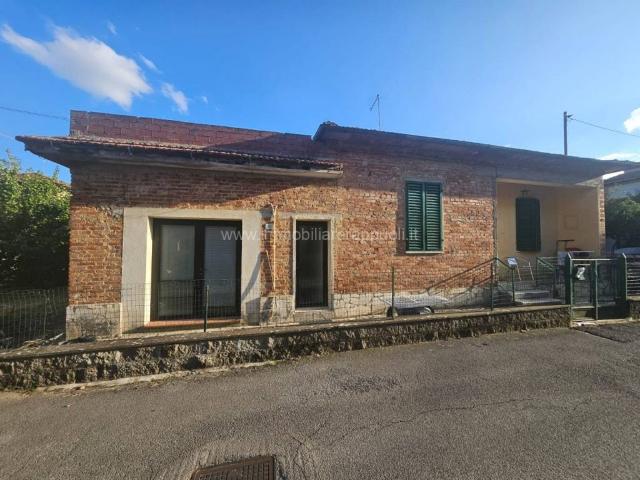 Casa indipendente in vendita a Torrita di Siena SI