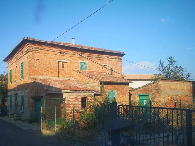 Casa indipendente in vendita a Torrita di Siena SI