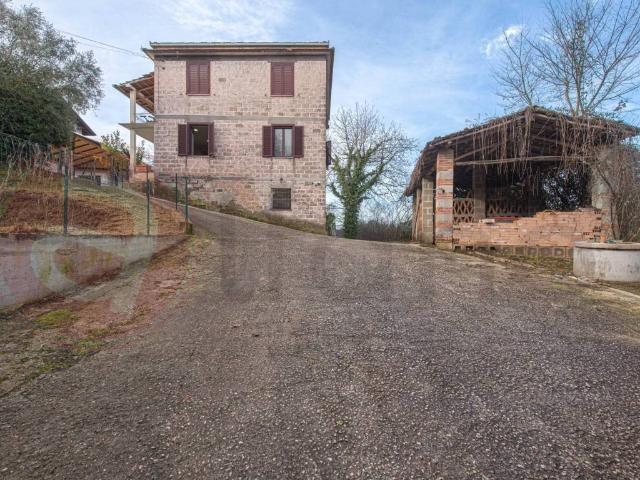 Casa indipendente in vendita a Torrice FR