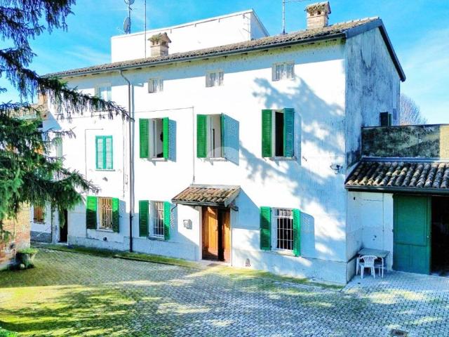 Casa indipendente in vendita a Torrile PR