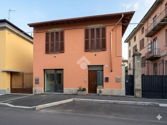 Casa indipendente in vendita a Tortona AL
