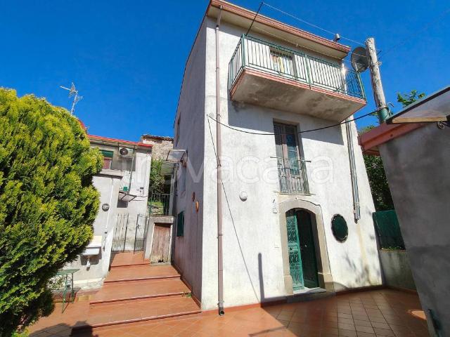 Casa indipendente in vendita a Tortorici