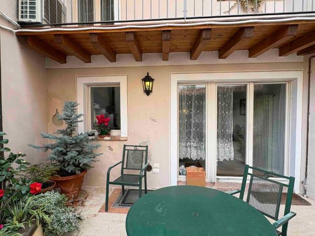Casa indipendente in vendita a Toscolano Maderno BS