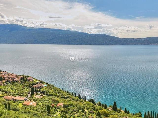 Casa indipendente in vendita a Toscolano Maderno BS