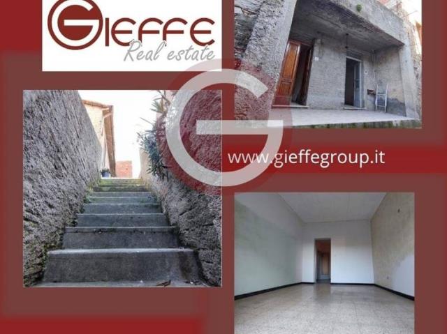 Casa indipendente in vendita a Taurianova RC