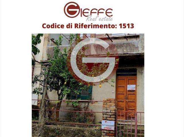 Casa indipendente in vendita a Taurianova RC