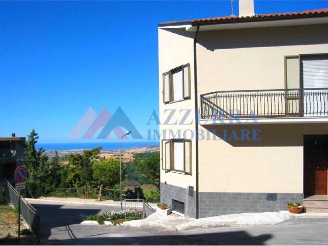 Casa indipendente in vendita a Tavenna