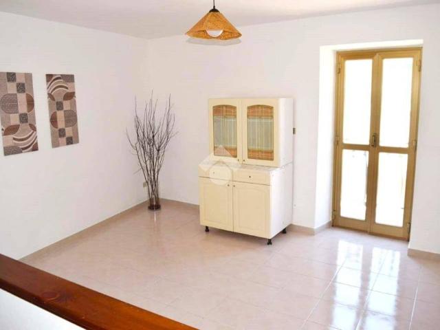 Casa indipendente in vendita a Tagliacozzo AQ