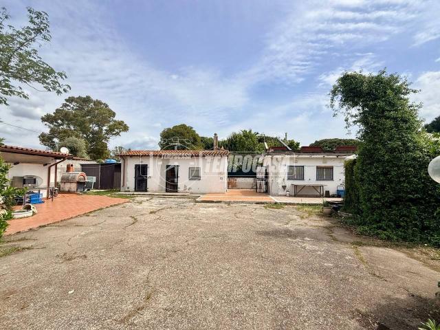 Villa in vendita a Tarquinia