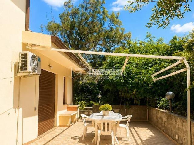 Casa indipendente in vendita a Teulada CI