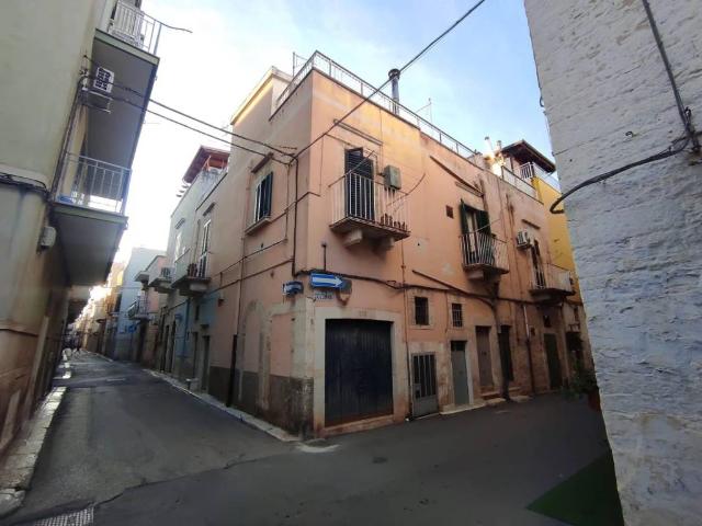 Casa indipendente in vendita a Terlizzi BA