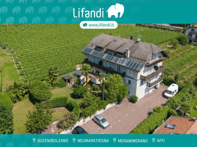 Casa indipendente in vendita a Termeno sulla Strada del Vino BZ