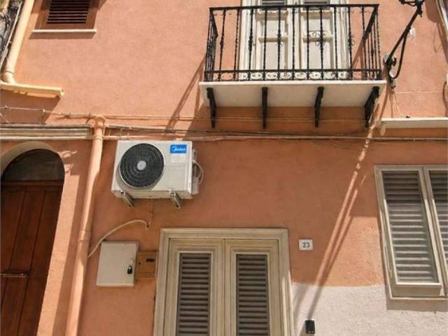 Casa indipendente in vendita a Termini Imerese PA