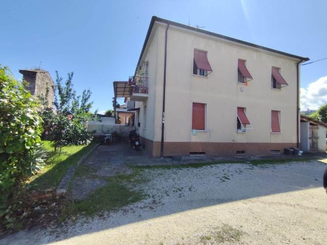 Casa indipendente in vendita a Terni