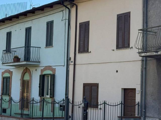 Casa indipendente in vendita a Terni TR