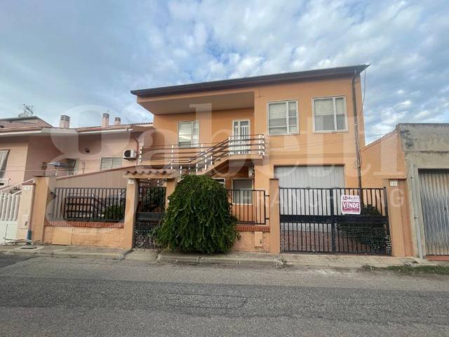 Casa indipendente in vendita a Terralba OR
