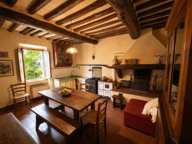 Casa indipendente in vendita a Terricciola