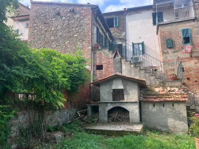 Casa indipendente in vendita a Terricciola PI