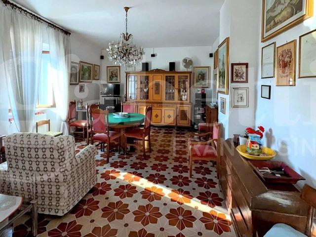 Casa indipendente in vendita a Trasacco