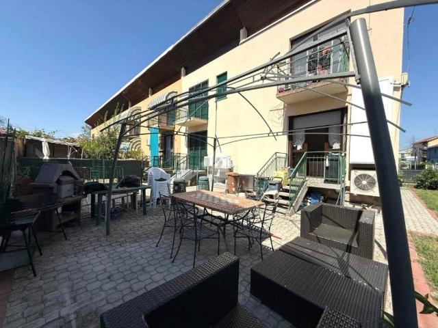 Casa indipendente in vendita a Trecate NO