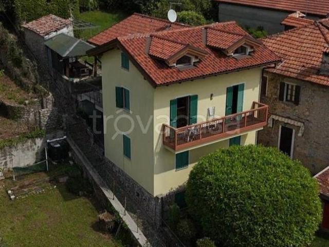 Casa indipendente in vendita a Tremezzina via Cacciatori, 13