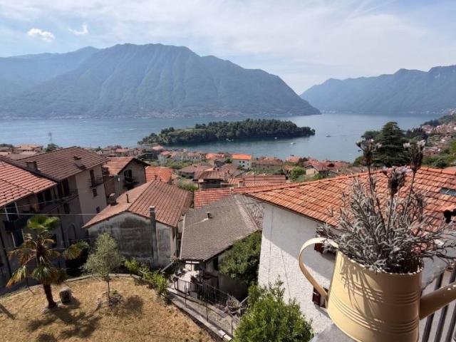Casa indipendente in vendita a Tremezzina CO