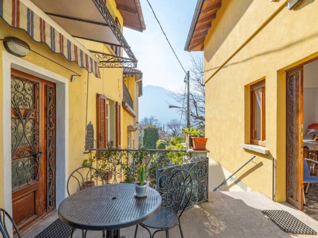 Casa indipendente in vendita a Tremezzina CO