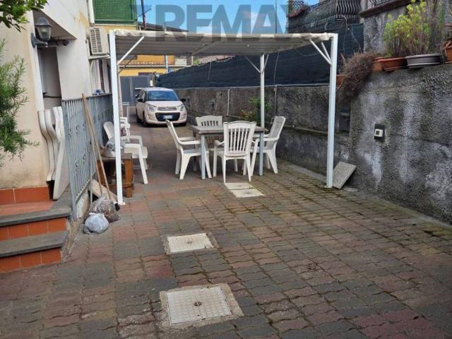 Casa indipendente in vendita a Tremestieri Etneo CT