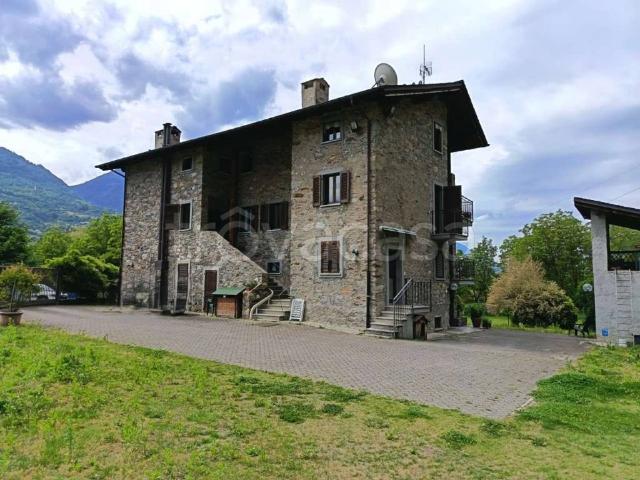 Casa indipendente in vendita a Tresivio via Palù 28