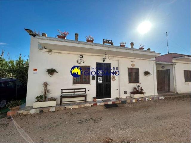 Casa indipendente in vendita a Trepuzzi LE