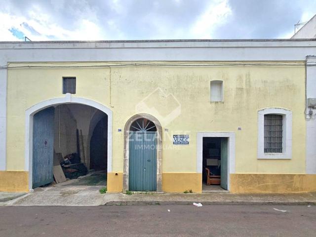 Casa indipendente in vendita a Tricase LE