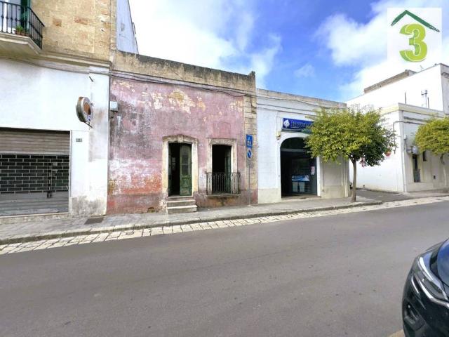 Casa indipendente in vendita a Tricase LE