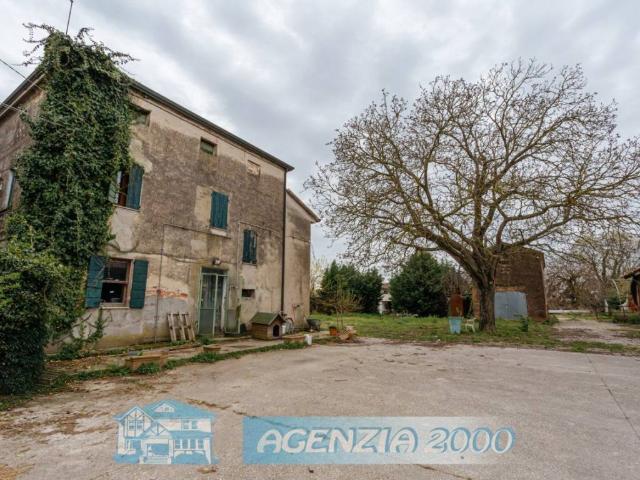 Casa indipendente in vendita a Tribano PD