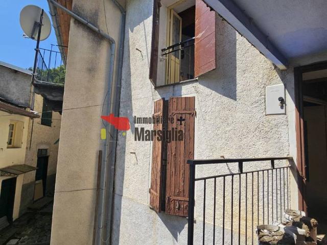 Casa indipendente in vendita a Triora IM