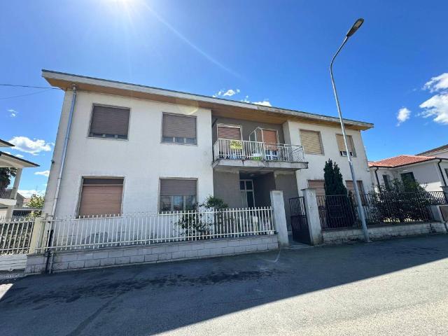 Casa indipendente in vendita a Trino VC