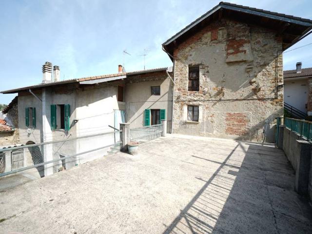 Casa indipendente in vendita a Trisobbio AL